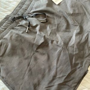 NWT black camp athletic skort